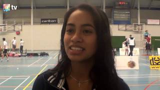 Topsporter Gayle Mahulette beantwoordt zes vragen tijdens badminton interview!