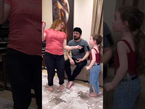 انزعجت من زوجها راحت ترقص لأبوها 🤣 thumbnail