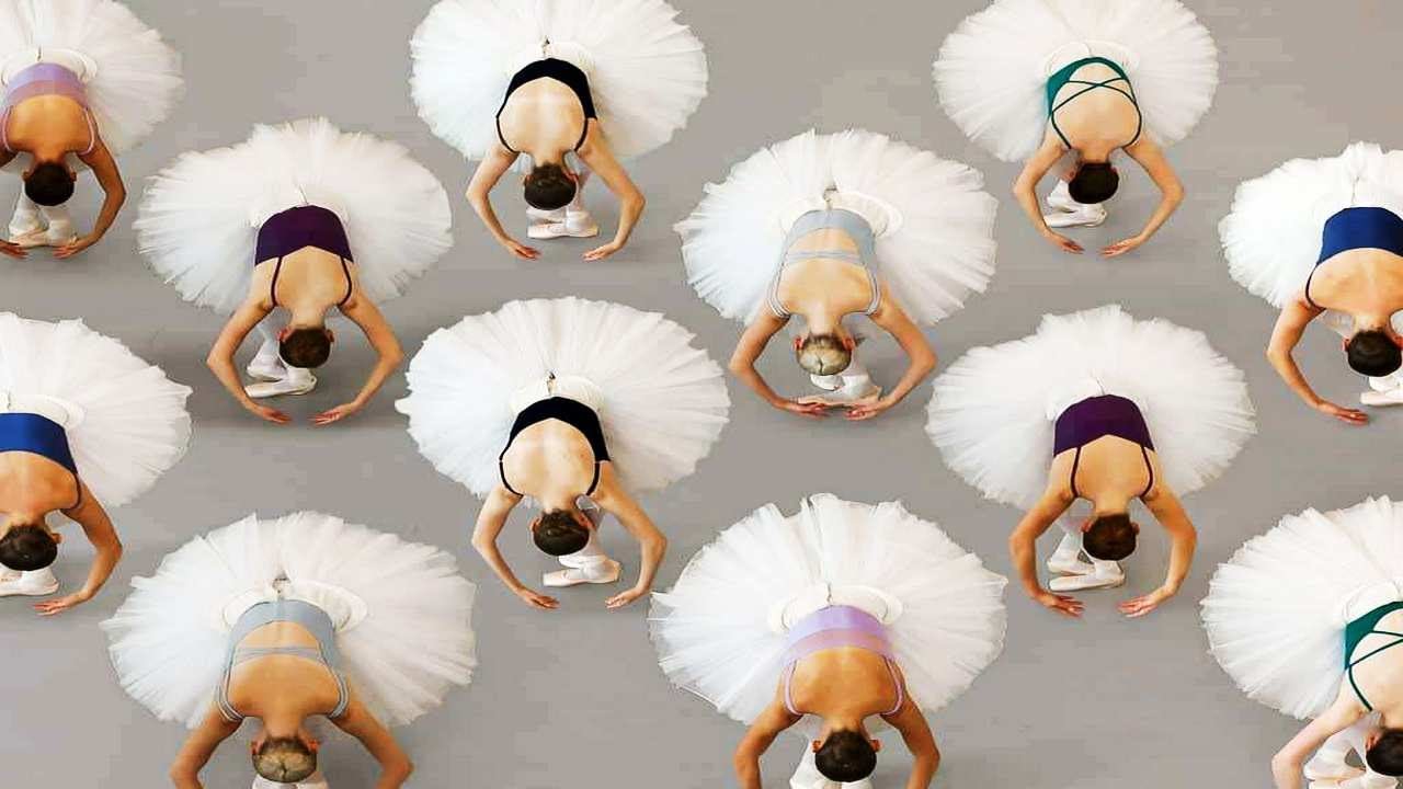 Аэрофотография балета Бреда Уоллса - YouTube