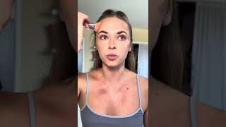 In Love With Lys Bronzing Stick