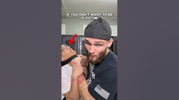 How To Deal With Bullies #streetfighter #fight #martialarts #boxing