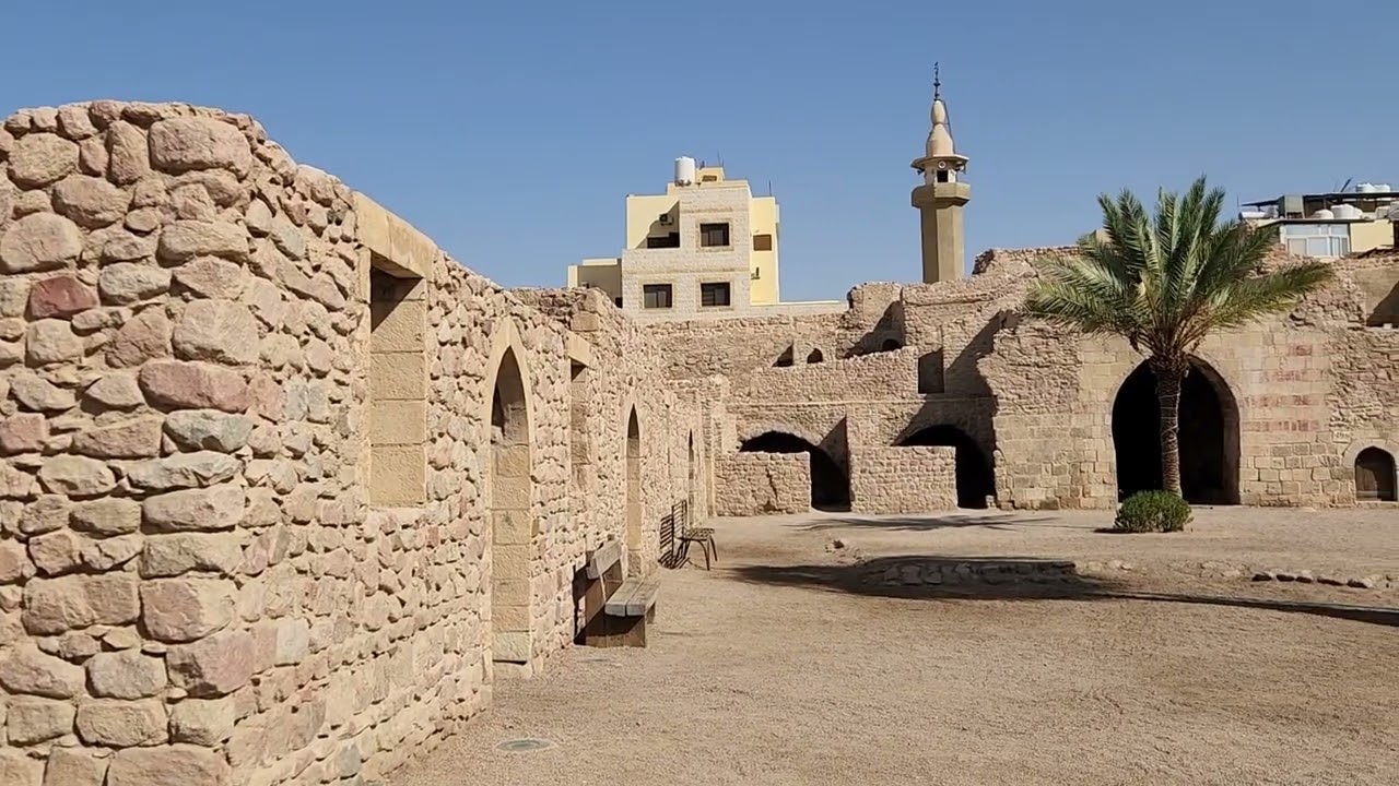 قلعة العقبة الأثرية بمدينة العقبة