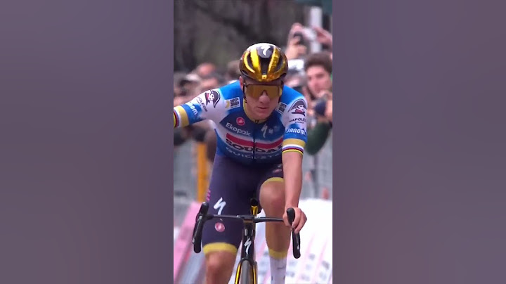 An emotional moment for Evenepoel! What a 2024 for the Double Olympic champion! Chapeau, Remco 👏