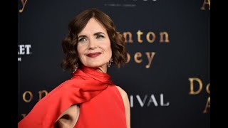 Famous Elizabeth McGovern is looking back on her relationship with Sean Penn.  The "Downton Abbey" star was Net Worth
