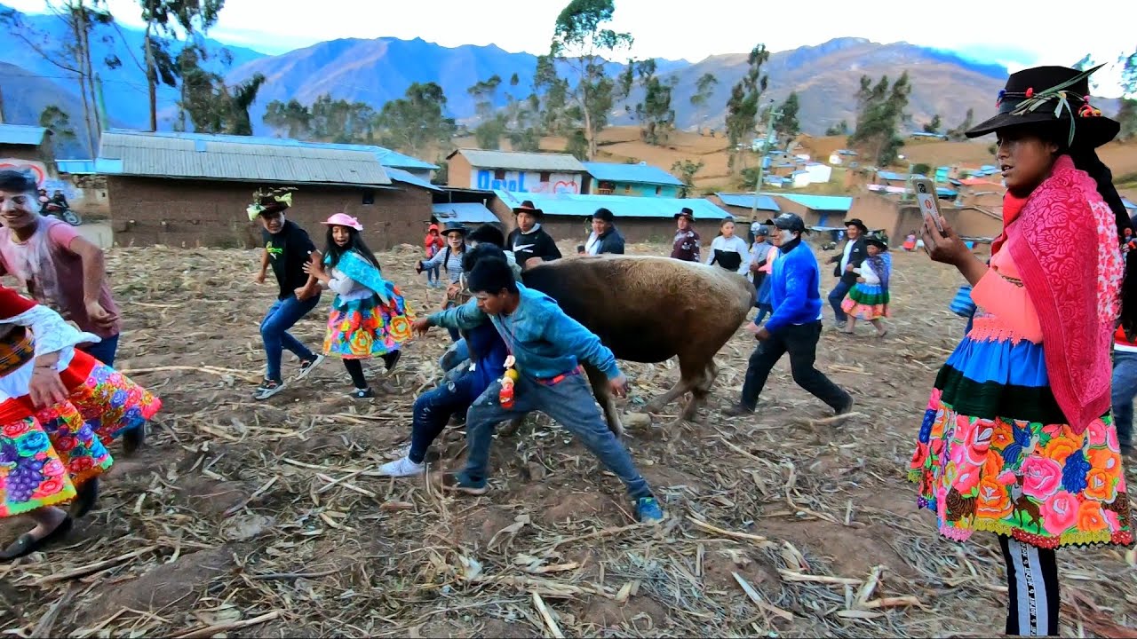 Santiago Herranza de Vacas  ATAHUARCO Paucarbamba Huancavelica | TitoRamirez