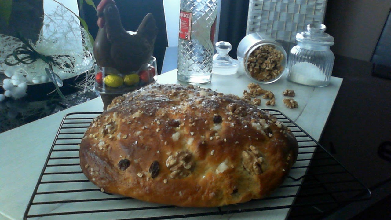 COCA DE NUECES, PASAS Y ALMENDRA AL ESTILO SILVIA