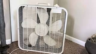 1994-95 Lasko 3723 box fan