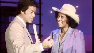 Dick Clark Interviews Dee Dee Sharp - American Bandstand 1981