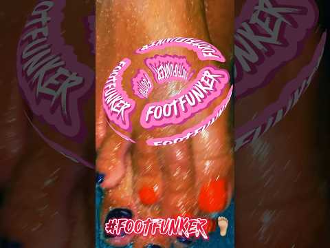 FOLLOW ON X #twitter @FOOTFUNKER01 🦶🏼👅🦶🏼 HOT FRM D PRESS N #footfunker #FRESH #feet #Feetshorts