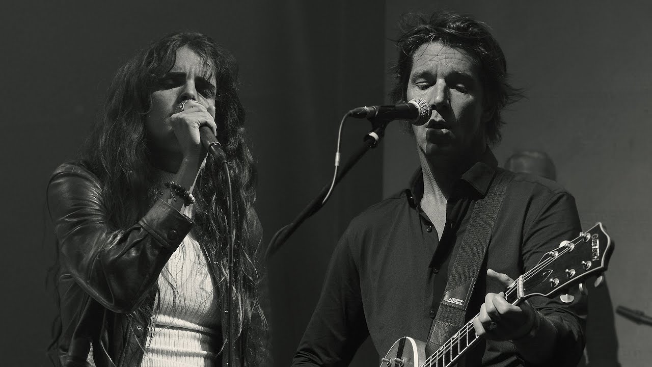 Quimby feat. ZÓRA - Most Múlik Pontosan (live at Budapest Park)