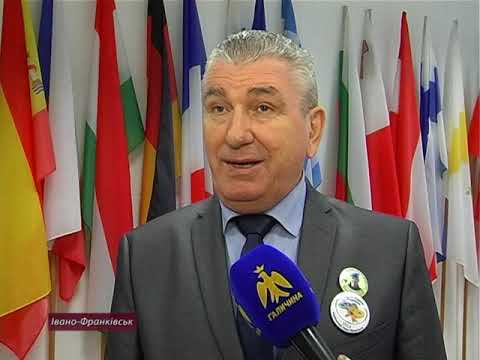 "Єдина родина України"