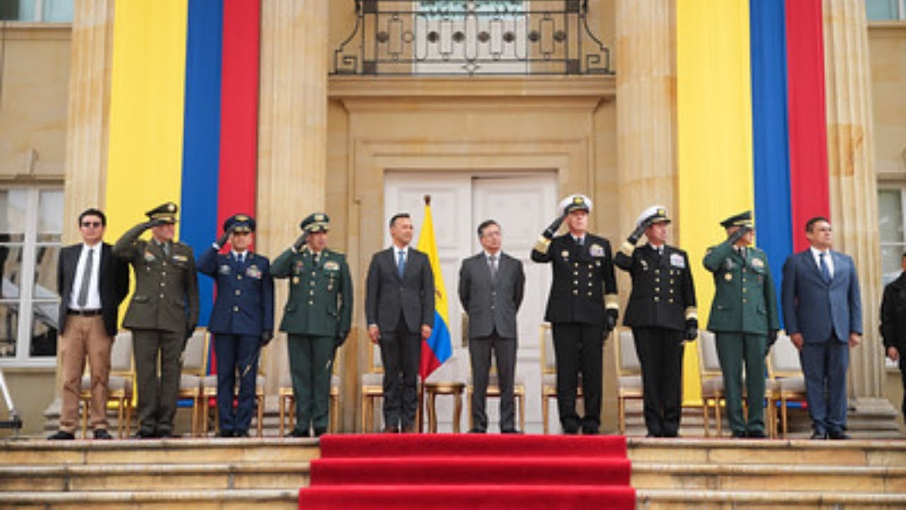 Ceremonia de Ascensos de Mandos de nivel ejecutivo de la Policía Nacional