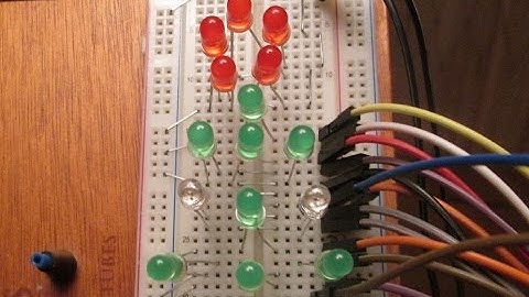 DIY Ардуино проект - Ёлка на arduino uno новогодняя из светодиодов своими руками🎄⛄