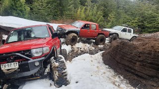 RUTA 4X4 CABURGUA-CHILE. Nieve, barro. Hilux 2rz vs Hilux 3rz vs Montero 3.5