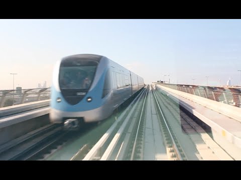ドバイを走る日本製列車 自動運転 Uae Dubai Metro Youtube ドバイを走る日本製列車 自動運転 Uae Dubai Metro Youtube