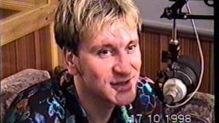 Сергей Пенкин в студии &quot;Радио-Находка&quot;  17.10.1998   видео любезно предоставил Игорь Прохоров