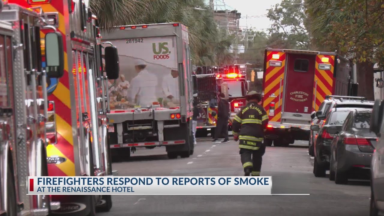 Firefighters respond to reports of smoke at Charleston hotel - YouTube