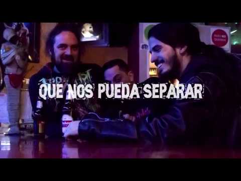 TRES POLLOS "Malavida" (Lyric vídeo)