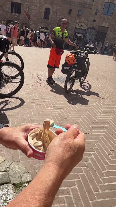#gelateria Dondoli in San Gimignano Italy