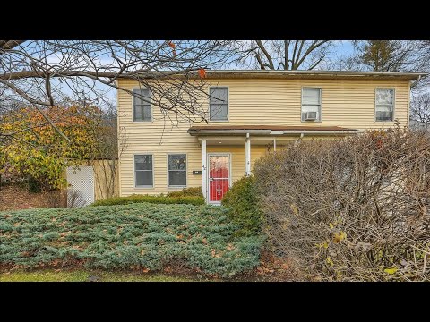 140 Smith St, Poughkeepsie, NY home video tour