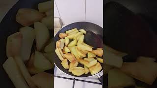 En Sevdiklerimin Ikisi Bir Arada Mmmmm