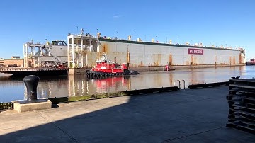 TIME-LAPSE VIDEO: BAE Systems "Titan" Returns to Dry Dock in Norfolk