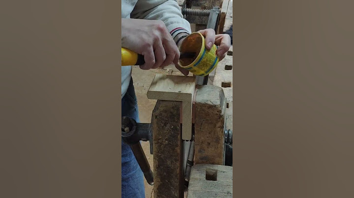 #woodwork An old masters tricks 2 tips candle on nails + nail hide #lifehacks  #hacks #woodcraft