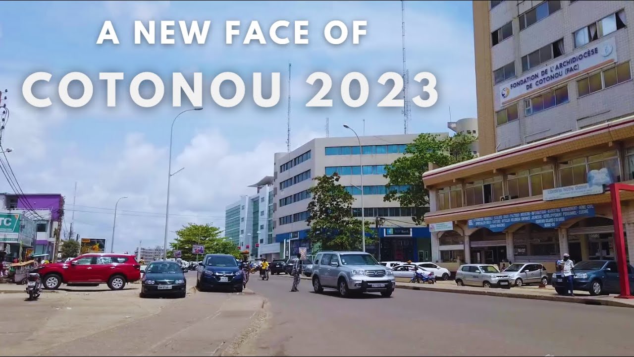 Je vous fait découvrir EN DIRECT la magnifique Cotonou...😍🇧🇯 (sous-titres anglais)