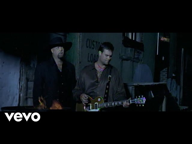 Montgomery Gentry - Cold One Comin' On (Video) class=