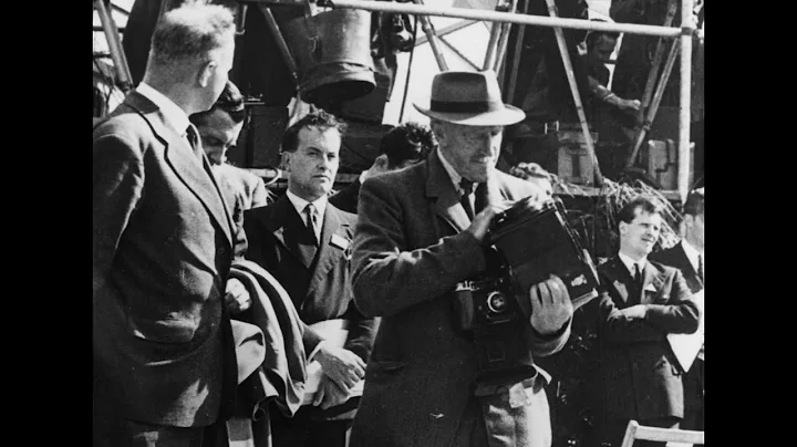 The Waterside's Photographer - Edward Mudge.  A fi...