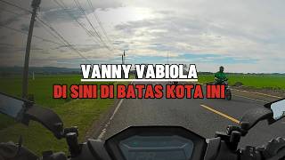 VANNY VABIOLA || DISINI DI BATAS KOTA INI ( Cover Lagu Tommy J. Pisa )