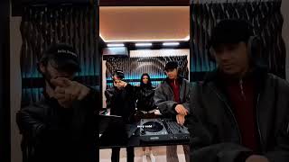Very coldd
Umar Keyn / Умар Кейн
My instagram: https://www.instagram.com/umarkeyn/
Telegram Channel: https://t.me/umarkeyn_music
SPOTIFY: https://open.spotify.com/artist/4rKR2UFAt3UxLaqEhb6ugY
YANDEX MUSIC: https://music.yandex.ru/artist/16518909
APPLE MUSIC: https://music.apple.com/us/artist/umar-keyn/1618222887
Don`t forget to subscribe ✔
#umarkeyn #deephouse #dndm #melodicdeep
#chillhouse #Music #Bestdeephouse
https://www.youtube.com/playlist?list=PL7vulPtPZRRM3-Xk51sOsy2ypBLNn5hux
https://www.youtube.com/playlist?list=PL7vulPtPZRRMRSA2fx6do22_enmtsIG6E
https://www.youtube.com/playlist?list=PL7vulPtPZRRM4pPy54FB6QIgg4RR4Ugq- Very coldd