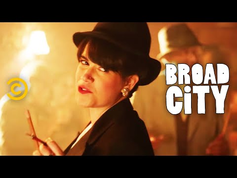 Broad City - A Visit From Val