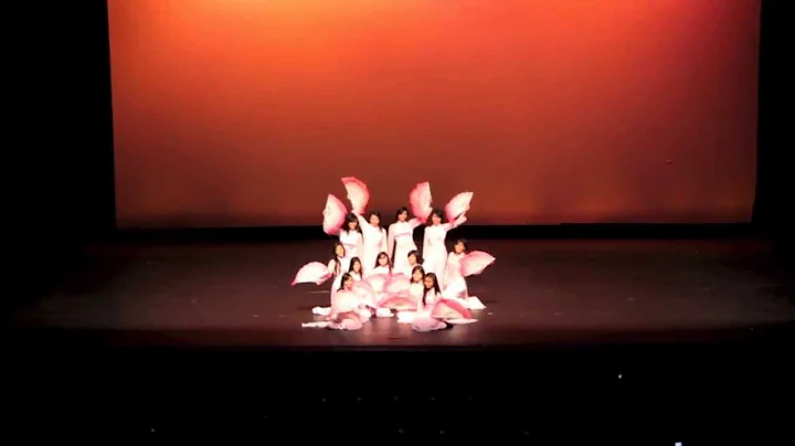 UCSD VCN Girls' Traditional Dance 2013