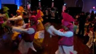 Uoft Bhangra Club - Opa 2010
