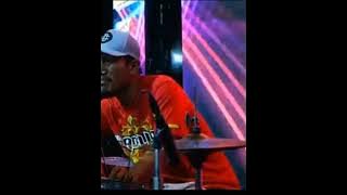 Detik detik terjadinya kericuhan  pentas dangdut om Adella live Rembang.