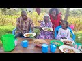 COOK SOME FISH SOUP FOR ELDERLY COUPLES IN MY VILLAGE//AFRICAN VILLAGE #COOKING FOR THE ELDERLY
