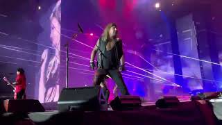 Motley Crüe 11/11/23 Sydney Kickstart My Heart