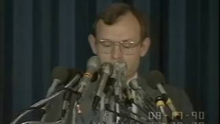 Shelly Introduces Iraqi Ambador Mohammed Al-Mashat