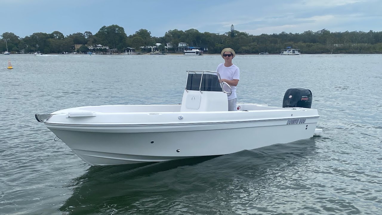 Обзор мотора Damian's Bonito 560 с центральной консолью - Mercury 150 Pro Xs