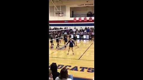 Madison Johnston - Middle - Volleyball