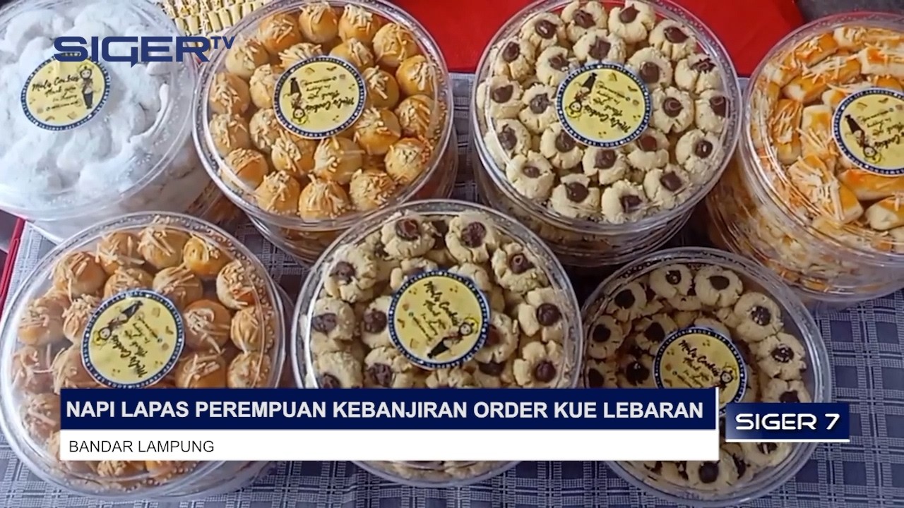 NAPI LAPAS PEREMPUAN KEBANJIRAN ORDER KUE LEBARAN