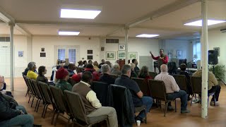 Lynchburg community leaders gather to pray