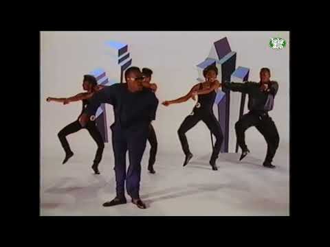 M.C. Hammer "Pump It Up (Here's The News)" directed by Rupert Wainwright (1988 Capitol)