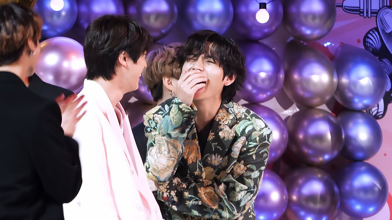 200105 펭수를 만난 곰돌이 With PENGSOO (방탄소년단 뷔 BTS V focus)