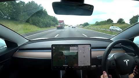 Tesla Model 3 Auto Pilot lane change options