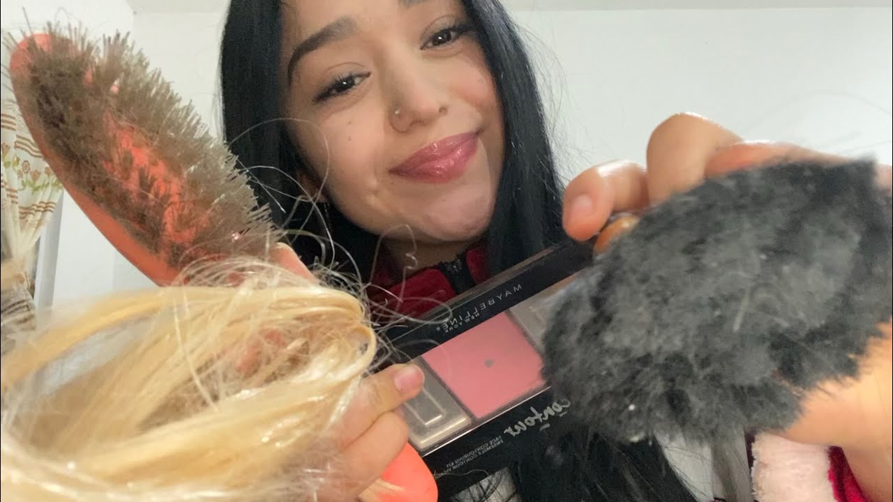 Asmr compañera te maquilla y peina en salón de clases💄👱🏻‍♀️