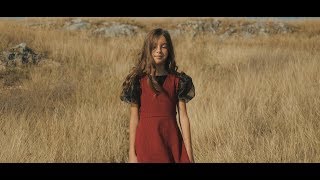 Riana Hodorog - Aproape de Tine | Videoclip Oficial 2019 chords