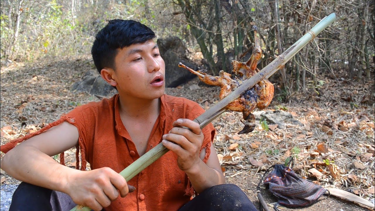 Survival Life Through Jungle Picnic Grilled Wild Chicken