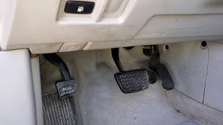 2004 To 2009 Lexus RX 330 OBD2 / OBDII Connector Port Location - Use With Scan Tool Check DTC Codes